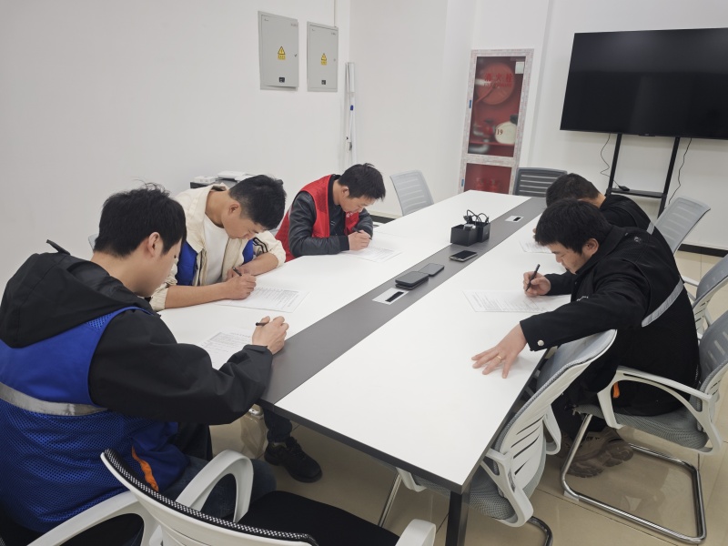 1745220608859067.jpg 1745204069528.jpg